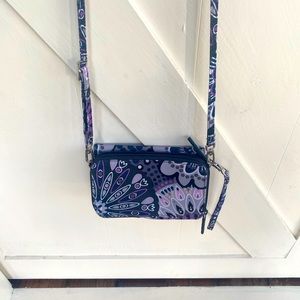 Vera Bradley crossbody purse/wallet.